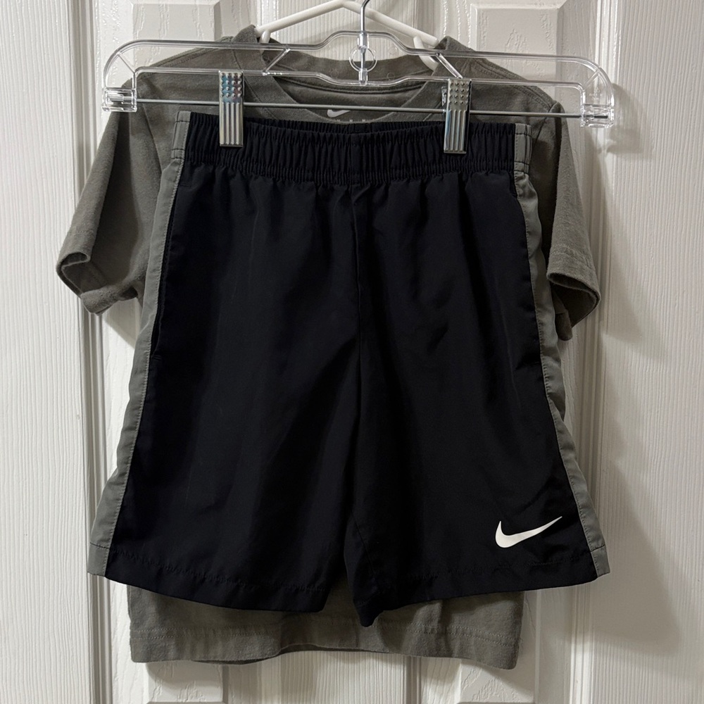 Boys Nike Kids Shorts & Tee Set